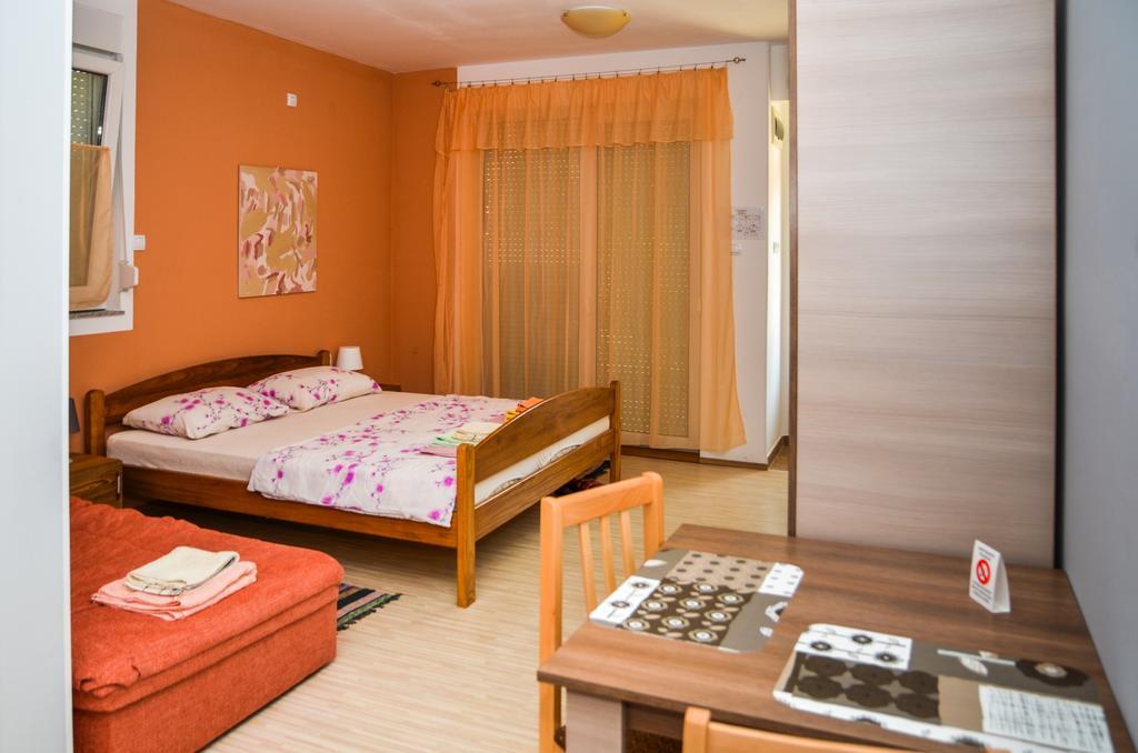 Apartments Svetlica Backi Petrovac Eksteriør bilde