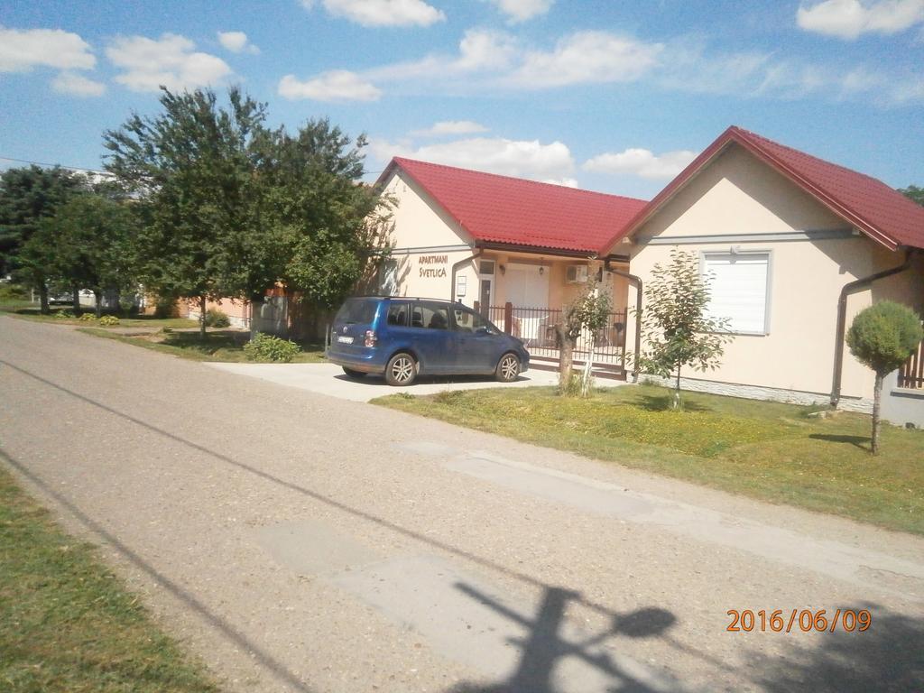 Apartments Svetlica Backi Petrovac Eksteriør bilde