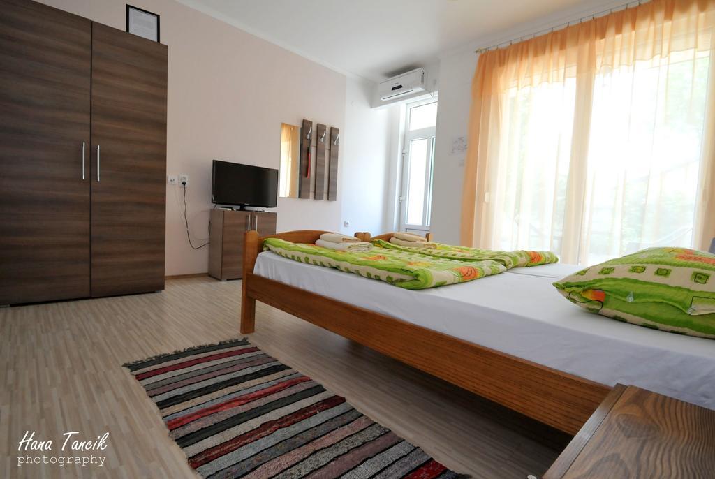 Apartments Svetlica Backi Petrovac Eksteriør bilde