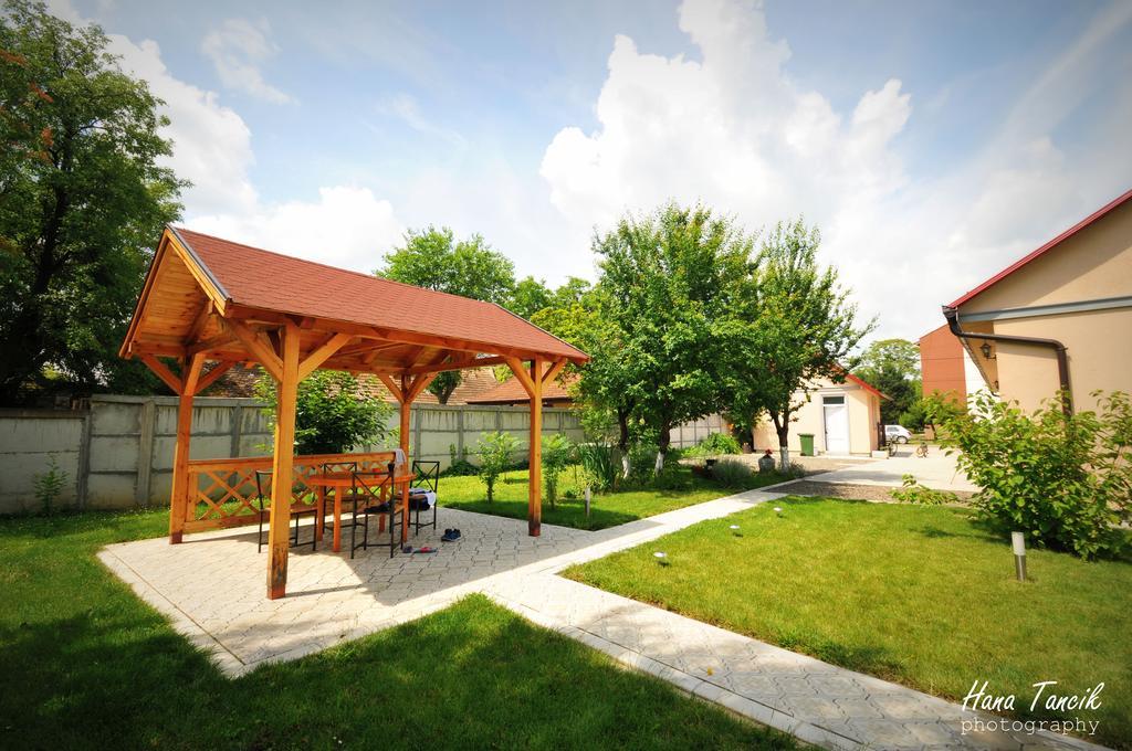 Apartments Svetlica Backi Petrovac Eksteriør bilde